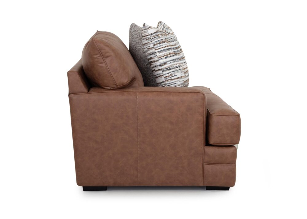 953 Regent Chair 1/2- Duvall Saddle